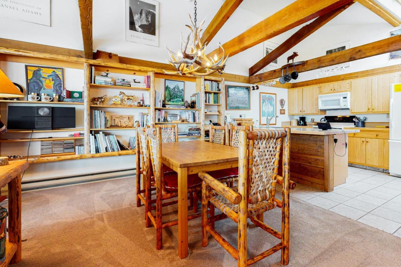 The Director'S Cabin Teton Village Exterior photo